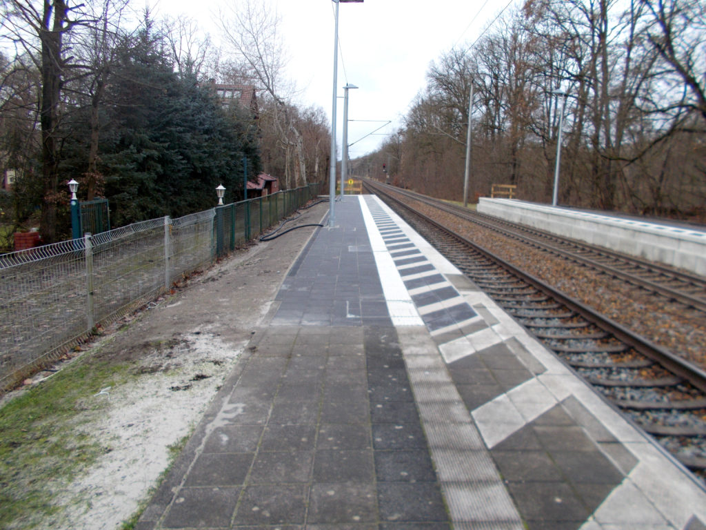 Bahnhof Hangelsberg nach der Bahnsteigverlängerung, Foto: DB Station&Service